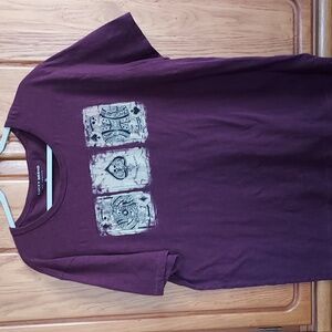 Lucky  Mens XL T-Shirt